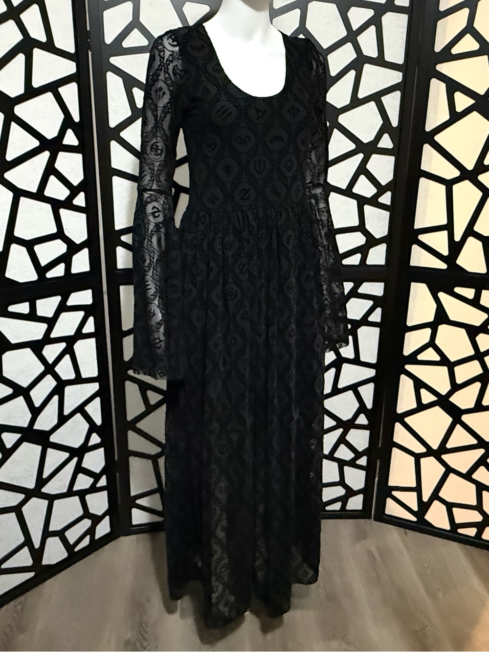 BlackMilk Final Fantasy XIV Job Icons Spectre Maxi Dress - Medium - Picture 6 of 13